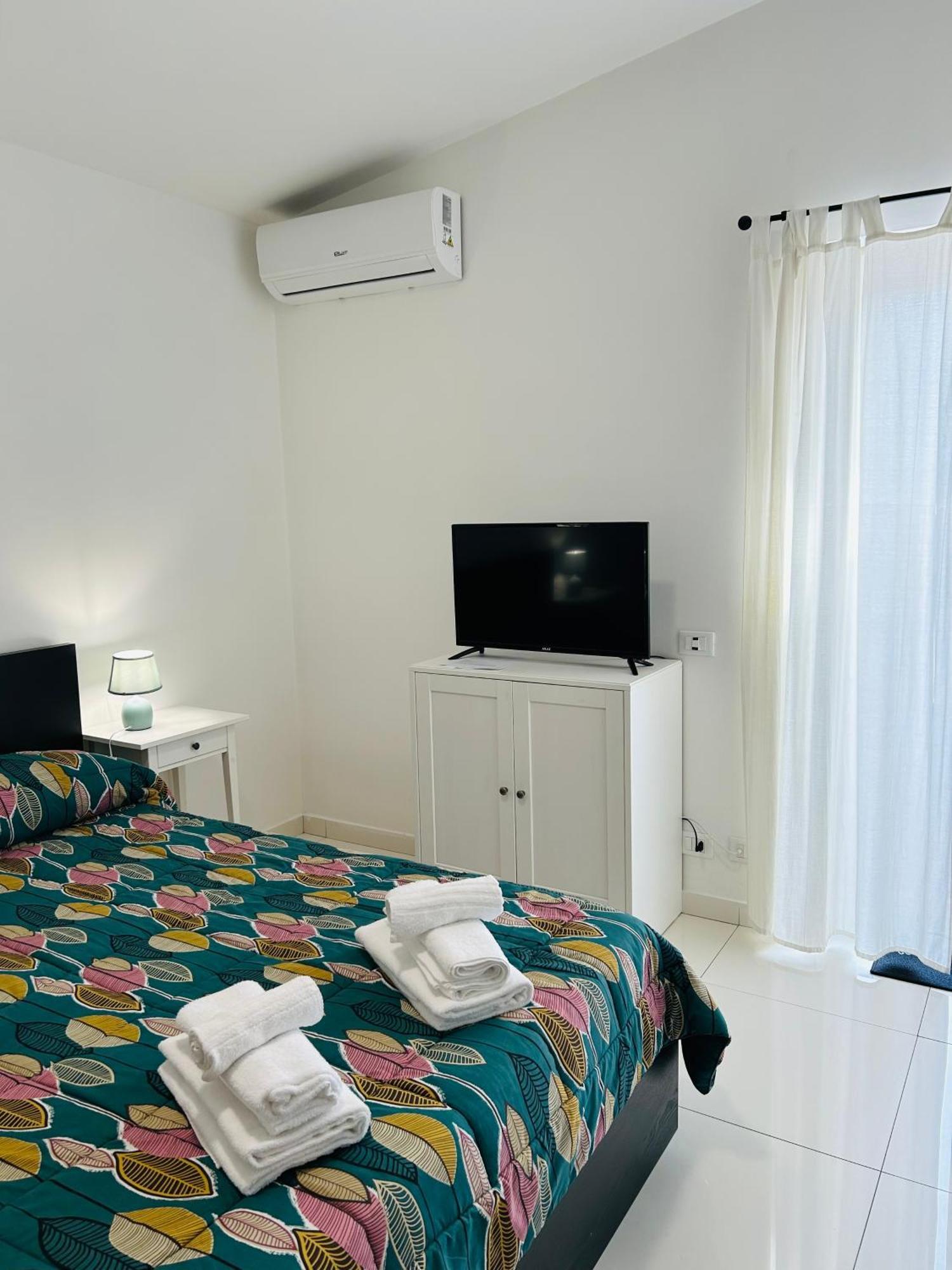 The House Fiera Di Roma Aeroporto Fiumicino Bed & Breakfast Ponte Galeria Exterior photo