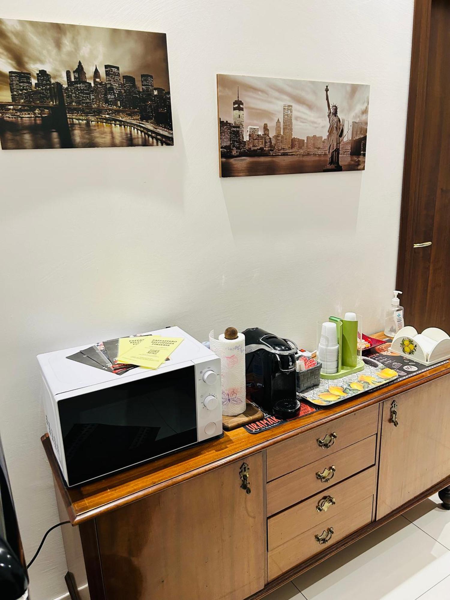 The House Fiera Di Roma Aeroporto Fiumicino Bed & Breakfast Ponte Galeria Exterior photo